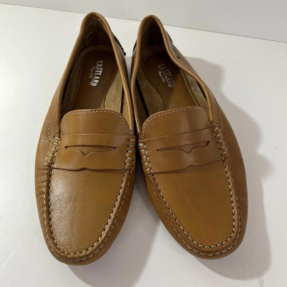 Eastland Shoes Womens Size 7.5 M Model Annette Brown Leather Loafer